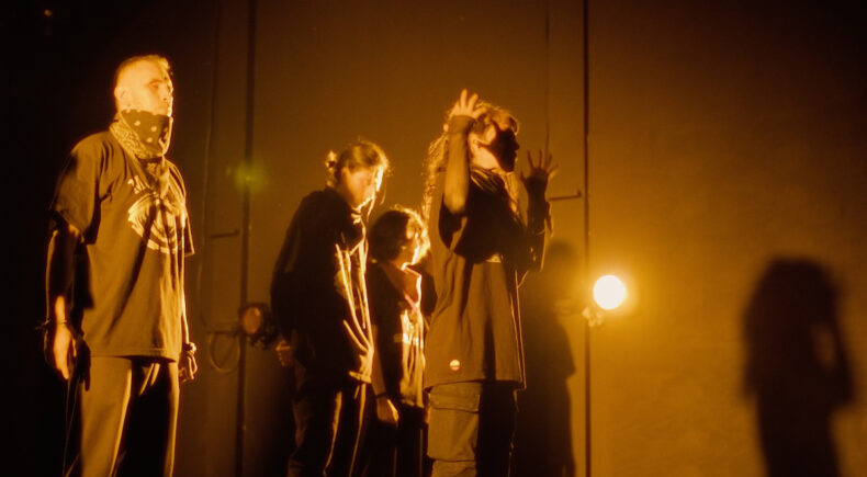 Entre Luz - still #3